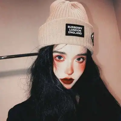 适合情绪低落的丧句子,句句戳心,莫名戳中泪点
