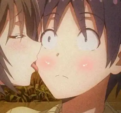 情头左手肥宅快乐阔乐,右手动漫男神情头
