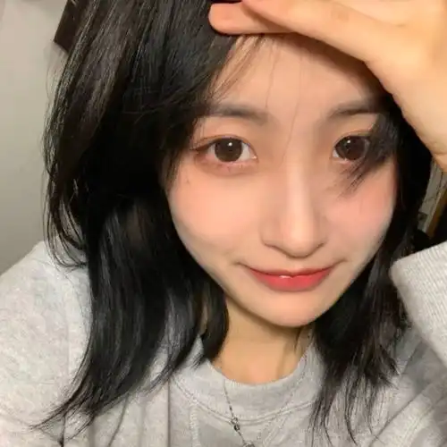 2020最新清纯可爱韩系ins头像
