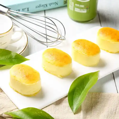 来一波芝士甜品哈哈哈哈我好饿啊
