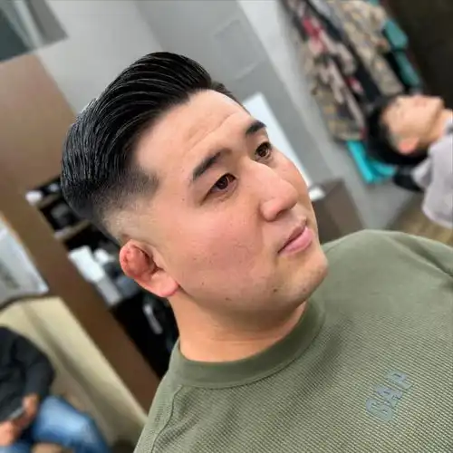 中年男士发型别乱剪,试试28分油头,绅士有型特别派
