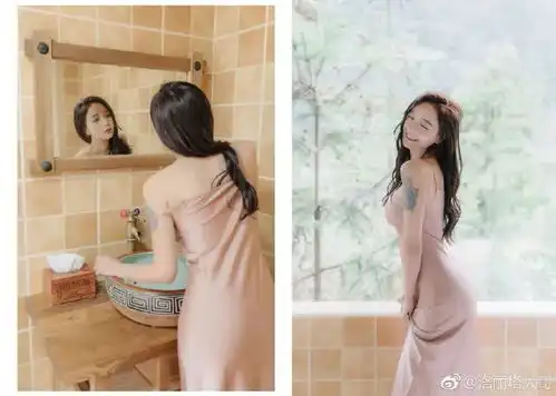 洛丽塔大哥睡衣写真秀美背

