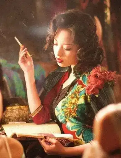 这些风情万种的旗袍女星,你最爱哪一个
