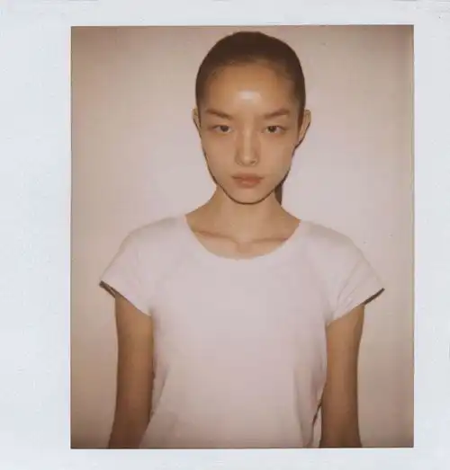 有一种超模叫孙菲菲,她为什么不走维密看看时尚定位
