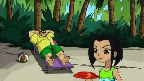 成龙历险记敌人解决,小玉和特鲁在沙滩玩耍
