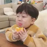 qq小孩头像男生男生小孩子帅气的qq头像
