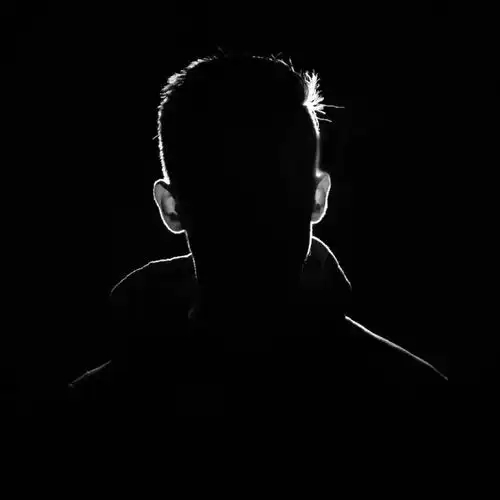 14张超级好看的男生微信头像
