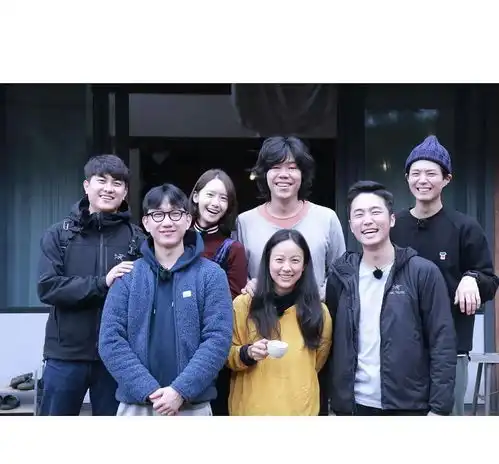 她是潮流鼻祖,却嫁没名气的丑老公,退出娱乐圈后把生活过成诗
