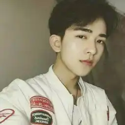 1518岁的男女生,脑洞大到可以装下全世界
