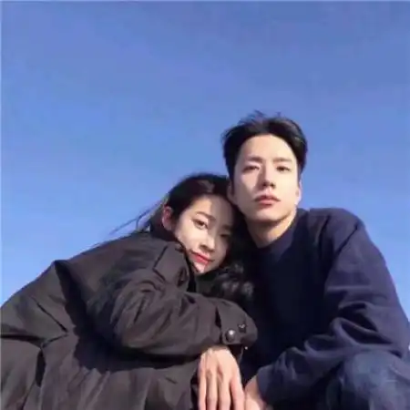 情侣头像男左女右男神女神么么哒
