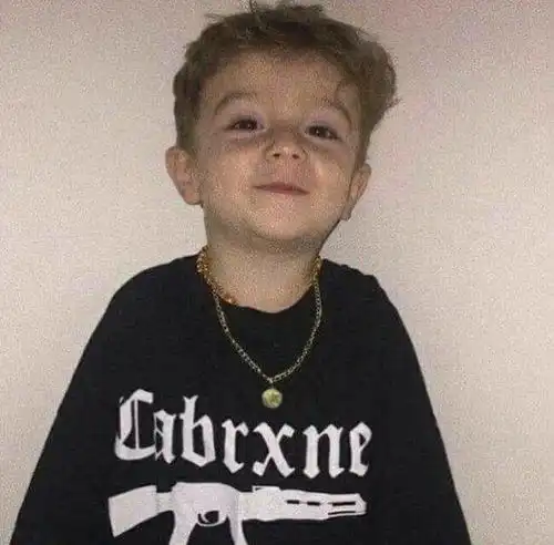 头像又找了一组非常值得换的微信头像,看吧
