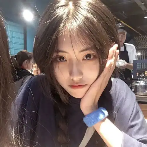 一组温柔精致女生头像,请签收
