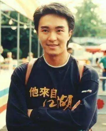 周星驰的颜值是不是被低估了
