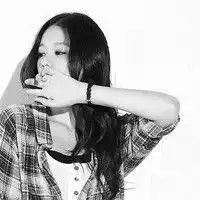 非主流伤感女生头像最后一次为你哭
