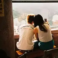 一男一女接吻梦幻头像qq头像一男一女接吻
