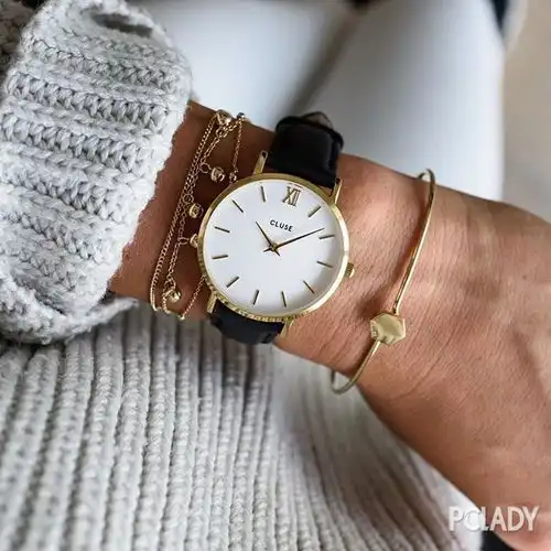 你需要一只提升气质又耐看的经典腕表来点亮冬季
