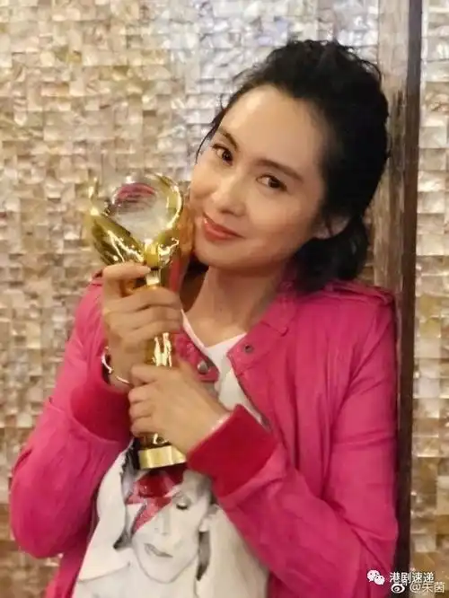 卸妆后依然是女神,8个素颜一样动人的tvb艺人
