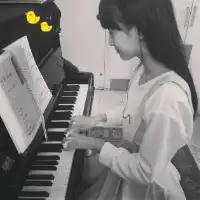 温柔体贴的女生头像不要怕我还是在你身旁
