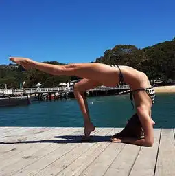 澳洲90后瑜伽美女休学创业客户90余国
