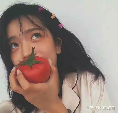 9句网易云热评文案短句,听完你爱了
