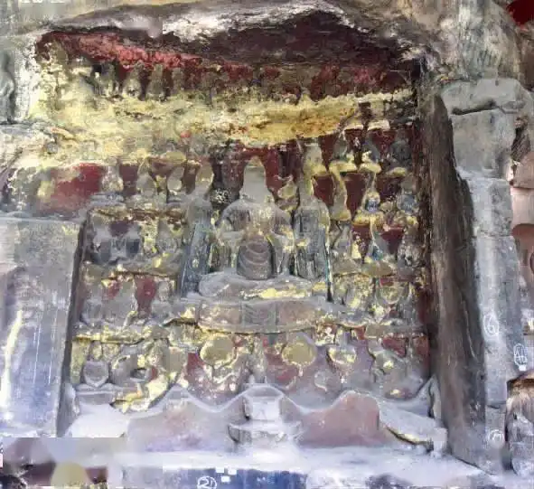 四川通江诺江镇千佛岩摩崖造像调查简报
