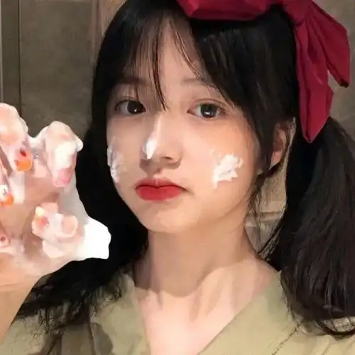 被婆婆打了,老公保持沉默,7天后婆婆住进了医院,丈夫跪地痛哭
