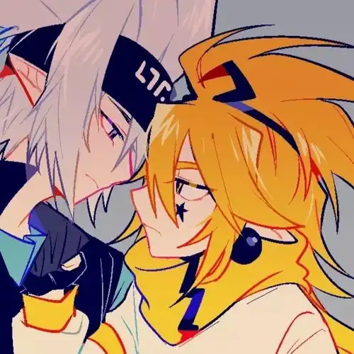 晕红的脸颊是黄昏的悸动,也是说不出口的盛大暗恋
