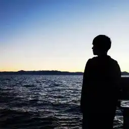 我爱你,却更恨你
