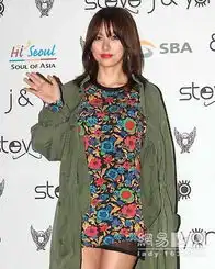 性感女神李孝利稍长过眉的刘海造型李孝利妖精的性感造型进阶论

