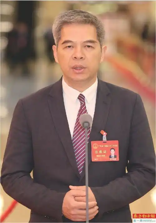 优秀传统文艺不仅要登大雅之堂还要走入田野乡村村晚舞台
