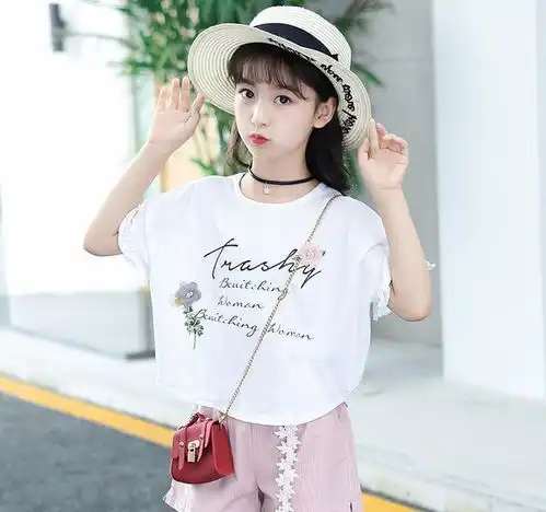 一秒变美少女,萌装来袭,不负大好春光
