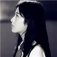 只有相配的人在一起才幸福真人情侣头像一张一人
