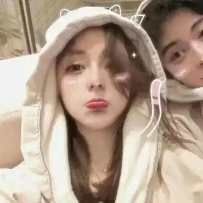 个性情侣头像我愿意为你等待
