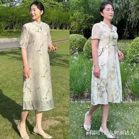 这才是中年女人的典范穿裙子不配运动鞋,优雅时髦显气质
