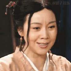 从小土妞到谋女郎,她其实一直都在展示着奋斗背后的风情万种.....
