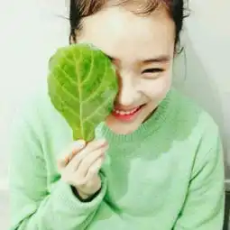 谁有这张照片的两边白图片,长方形的,急用
