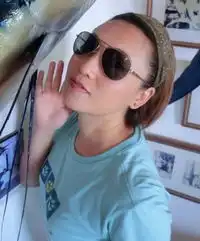 谢晖自曝曾翻墙夜会女主播与前妻分手费上百万
