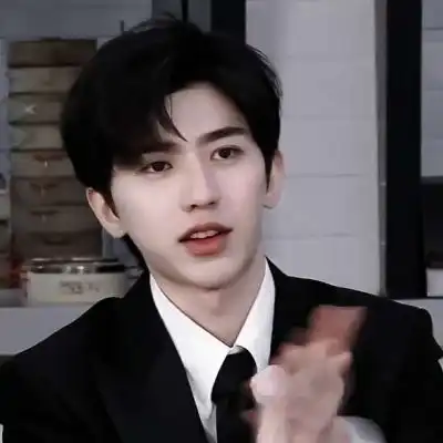 宋知意蔡徐坤酷帅高冷真人爱豆男生头像我要个性网
