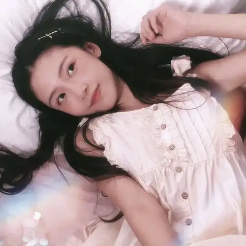 看待世界的眼光不同,思维方式自然就不同
