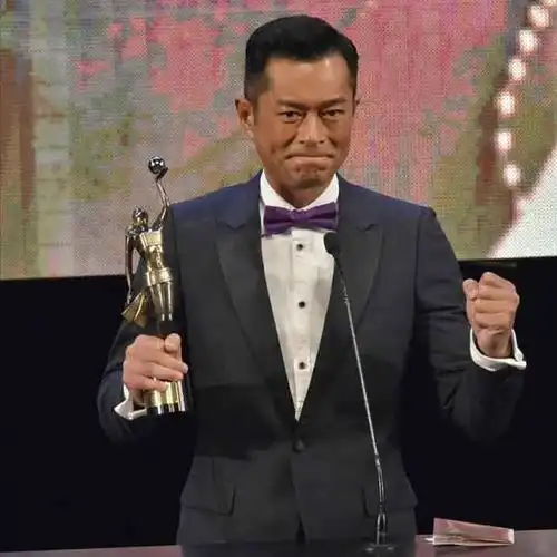 港媒曝古天乐是香港一半艺人的老板,每周援助两三名贫困圈中人
