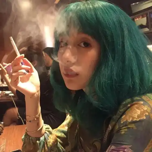 世界上最可悲的事就是自我欺骗
