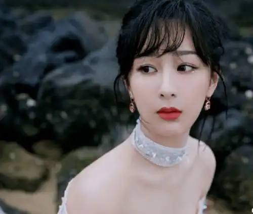 杨紫回应青簪行争议,请大家给这部剧一点时间,不要提前拒绝
