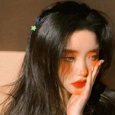 伤感头像女冷淡孤独2020新款伤感女头像高清
