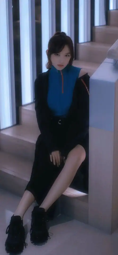 网上超火的小姐姐壁纸特别好看的女生壁纸
