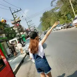 女生背影头像唯美长发披肩2018没有你的晚安晚晚都不安
