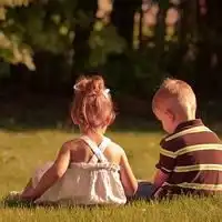 呆萌情侣头像小孩真人微信头像图片大全
