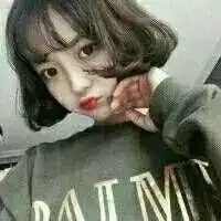 qq头像女生短发超拽
