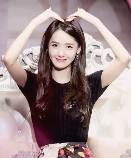 少女时代的黑海事件,林允儿为何被称为韩国偶像天花板
