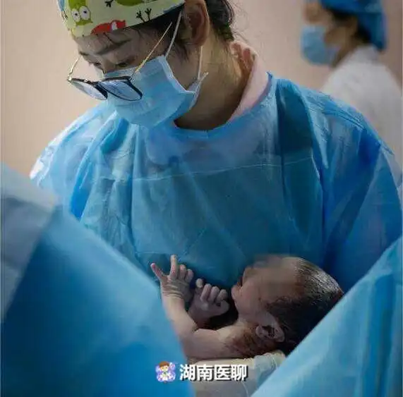 拯救痛不欲生生产怕痛就选剖宫产你可能因此失去二孩机会
