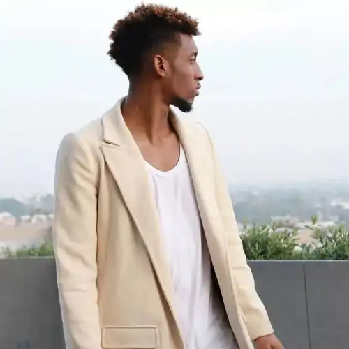 拜仁95后佛系青年是这样养生的
